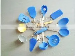 Free Packing Fashion Various Silicone Ladles thumbnail-1