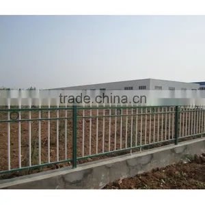 Retardant Treatment Wood - Grain Fiberglass Industrial Security Fence thumbnail-2