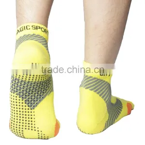 Color Running Wool Five Toe Socks thumbnail-2