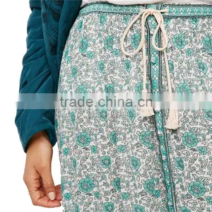 2017 OEM Semi-sheer Bohemian Printed Long Skirts for Women thumbnail-5