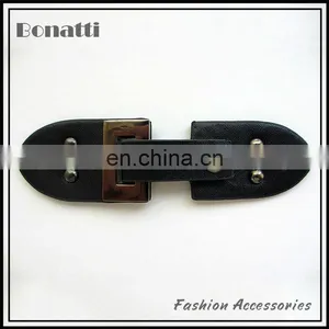 Metal Toggle Buttons With Rivets thumbnail-1