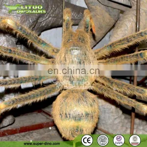 Enlarged Models of Animatronic Artificial Spider thumbnail-3
