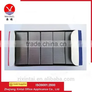 Hot Selling Metal Wire Material and Silver Color Staples thumbnail-1