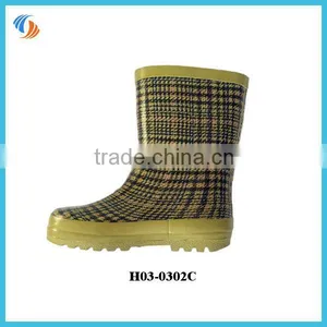 Children Rubber Rain Boots thumbnail-4
