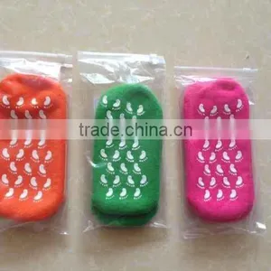 Medical Socks /Moisturizing Gel Sock thumbnail-1