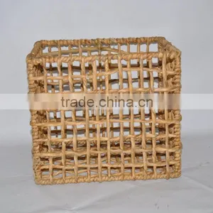 Water Hyacinth Storage Basket With Iron Frame thumbnail-5
