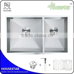 R3318 CUPC Approved Undermount Double Bowl Handmade Stainless Steel Kitchen Wash Sink With Brush Finish thumbnail-3