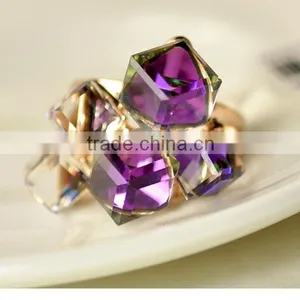 Korean Magic Cubic Zircon Exaggerated Gold Plated Luxury Ring Jewelry For Lady thumbnail-4