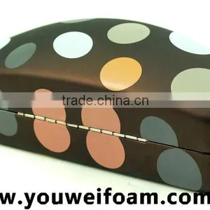 EVA Cool Sunglasses Case thumbnail-1