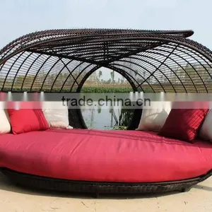 Round Rattan Daybed /outdoor Daybed thumbnail-1