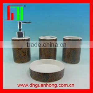 4pcs White Ceramic Bathroom Set With Full Printing thumbnail-1