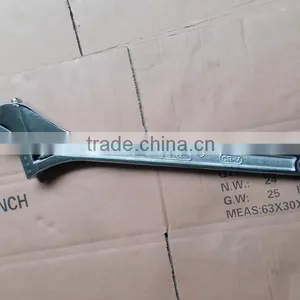18*450mm 45# Carbon Steel Spanish Type Sharp Tail Adjustable Wrench thumbnail-1