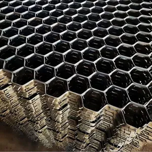 Wholesale Inner Buckle Lock Riveting Standard Bonding Hole Factory Customization 1mx1m Hex Grid Tortoise Shell Net thumbnail-6