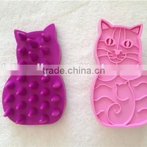 TPR Cat Grooming Brush Massage,dog Brush Massager thumbnail-1