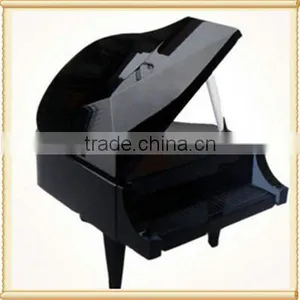 Wedding Favors Artificial K9 Crystal Piano Miniature Music Box thumbnail-4