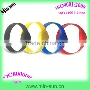 New 2013 Ntag203 Waterproof Silicone Rfid Wristband thumbnail-1