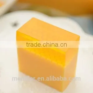 Manuka Honey Double Layer Handmade Soap Face Cleaning Soap Nourishing Cold Process Soap Gift OEM Custom Brand thumbnail-1