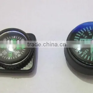 Outdoor Black Plastic Compass for Paracord Survival Bracelet thumbnail-1