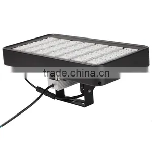 DLC UL TUV Approval Multi-function IK10 High Waterproof 450W LED Flood Lights thumbnail-6