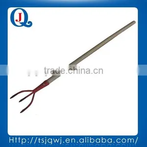 RAKE JQ030 WITH 3 TINES FOR GARDEN AND FARM thumbnail-1