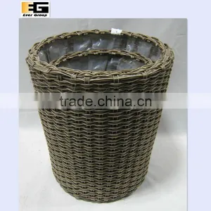 Round Plastic Rattan Basket thumbnail-1