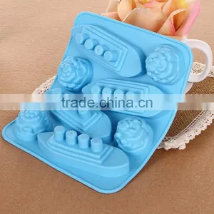 Funny LFGB Grade Titanic Ship Shaped Silicon Ice Tray thumbnail-3