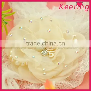 Latest Stylish Pearl Decorative Shoe Clip Flowers thumbnail-2