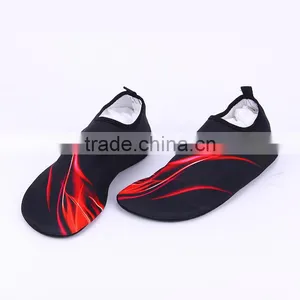TPR and EVA Outsole Comfortable Yoga Water Sports Shoes Men thumbnail-2