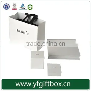 Free Sample ! Wholesale Popular Printing Paper Bag Manufacturers thumbnail-1
