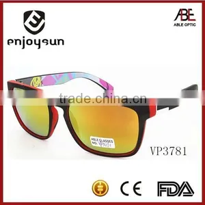 Men Plastic Custom Cheap Sunglasses With Low MOQ thumbnail-5