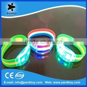 2015 New Customize National Flag Flashing Bracelet Led Flag Bracelet for Sports Game thumbnail-1