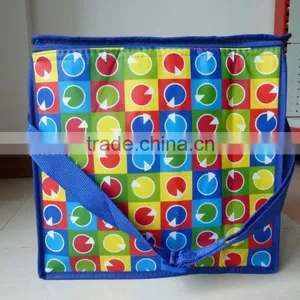 Beautiful in Color Non Woven Solar Powered Cooler Bags thumbnail-3