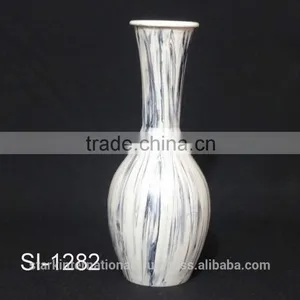 FLOWER VASE WITH A UNIQUE DESIGN ON IT, HAVING WHITE & BLACK FINISH thumbnail-1