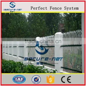 Novel Style Wrought Iron Railing Panels With CE Certifitation thumbnail-4