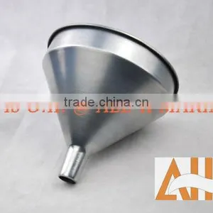 Galvanized Oil Funnels With Strainer thumbnail-1