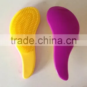 Plastic Hair Brush Magic Hair Comb thumbnail-4