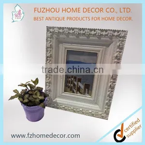 White Color Photo Picture Frame With Smooth Surface and Crack Painting Frame thumbnail-2