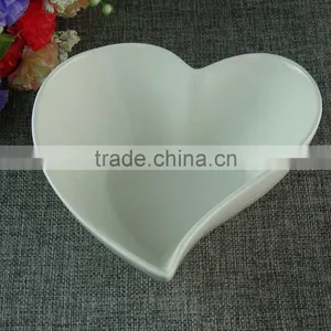 Stock BIG White Ceramic Heart Shaped Bowl thumbnail-2