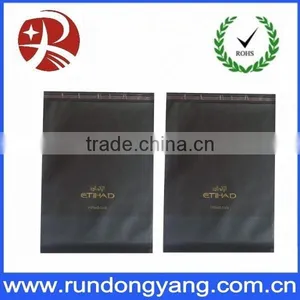 Top Quality Printed Black CPE Plastic Mailing Bag thumbnail-1