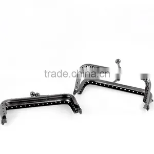 Metal Frame Kiss Clasp Lock For Purse Bag Gunmetal 8.9x5.1cm(Open:9.6x8.9cm),2pc,Fashion thumbnail-1