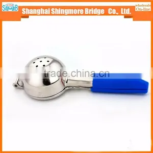 New Hot Selling Products Kitchen Goods Lemon Juicer for Housewife thumbnail-5