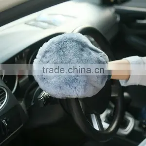 Best Selling Two Side Pure Sheepskin Wash Mitt for Car Care China Supplier thumbnail-3