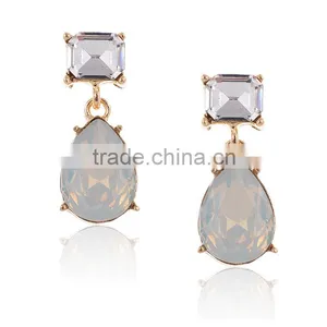 Hot Sale Designs Cheap Wholesale Fake Colored Diamond Stud Earrings for Girls thumbnail-4