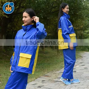 China Reflective Safety Nylon Raincoat for Women thumbnail-1