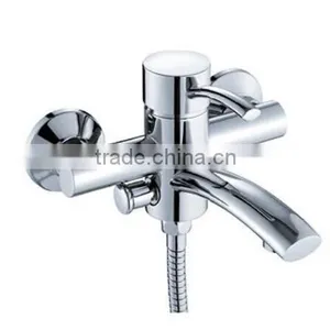 Chrome Bath Faucet Hot and Cold Water Tap thumbnail-2