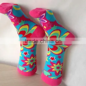 Small MOQ Hot Sale HaiNing Socks Manufacturer 200 Needles All Over Floral Stock Female Ladies Socks thumbnail-1