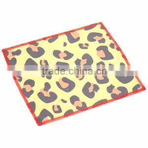 Branded Screen Printed Microfiber Lens Cleaning Cloth thumbnail-3