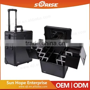 China Wholesale High Quality Aluminum Trolley Portable Makeup Cases Rolling Cosmetic Boxes thumbnail-1