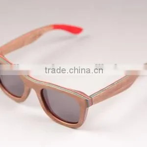 Handmade Wood Sunglasses Skateboard Wooden Glasses Eyewear Frames in China High Quality Custom Wood Sunglasses thumbnail-1