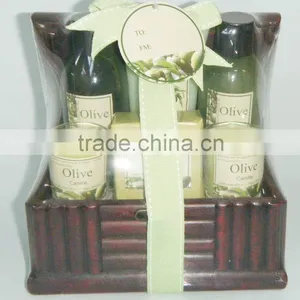 Bath Gift Set(body Lotion,shower Gel, Bubble Bath) thumbnail-1
